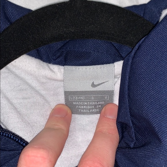 Vintage Nike Jacket !! - Picture 3 of 5